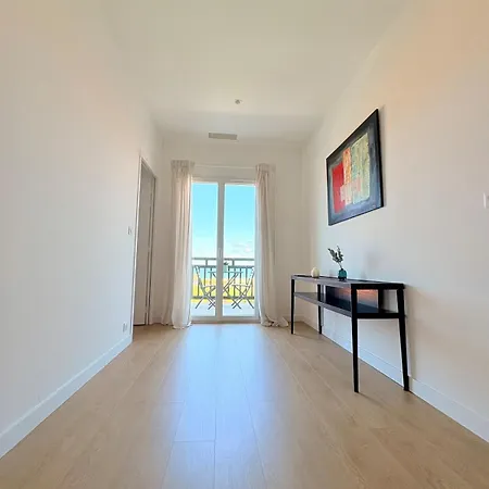 Holiday home - Modern House - Ocean View - *